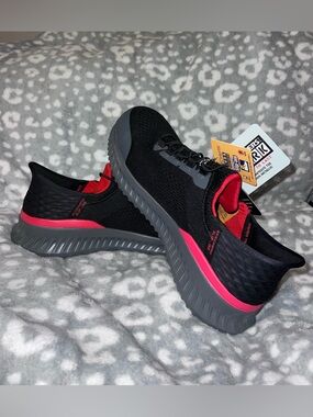 NWT Skechers Work Hands-Free Slip-ins Summits Colvin Composite Toe - Men’s 10